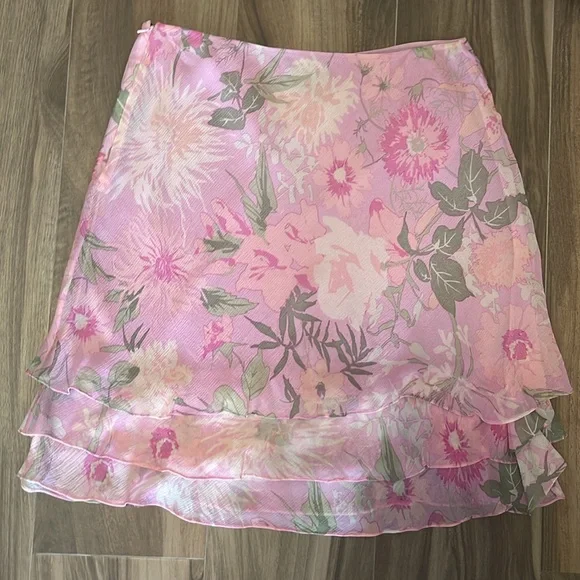 Like New Vintage Ralph Lauren Floral Pink Skirt - Picture 7 of 7